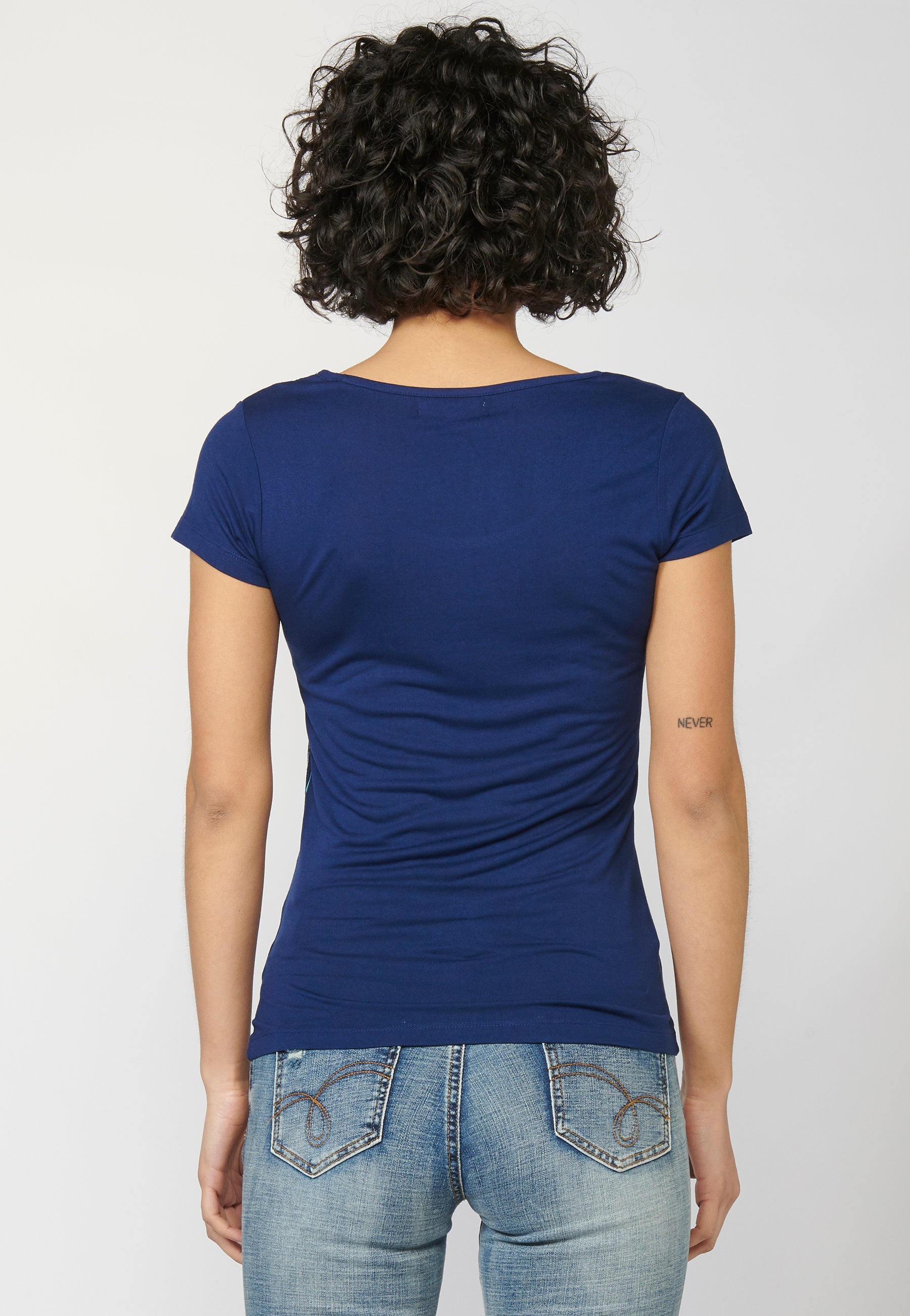 Camiseta top manga corta con escote redondo y estampado floral para mujer