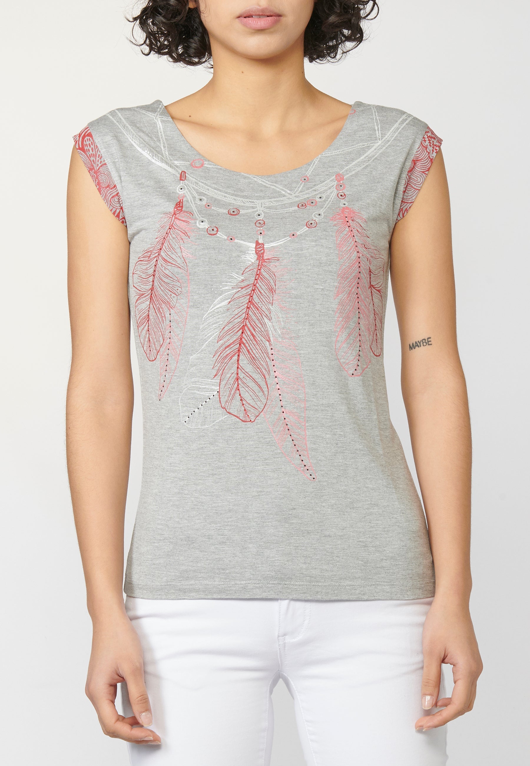 Top camiseta de manga corta de escote redondo y estampado étnico | look diario