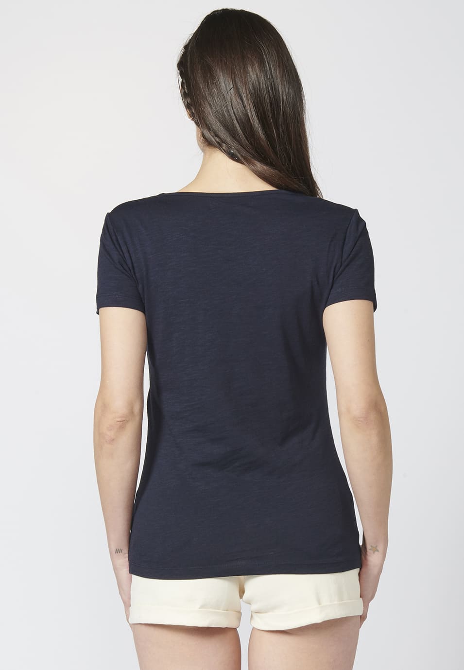 Camiseta top manga corta algodón cuello redondo y estampado delantero | estilo y comodidad