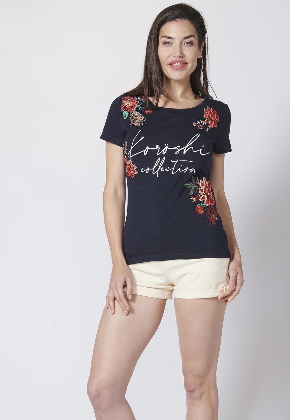 Camiseta top manga corta algodón cuello redondo y estampado delantero | estilo y comodidad