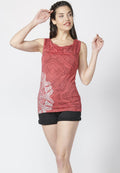 Camiseta top tirantes con escote redondo holgado y estampado étnico para mujer coral