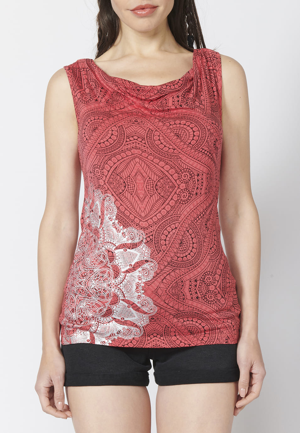 Camiseta top tirantes con escote redondo holgado y estampado étnico para mujer coral