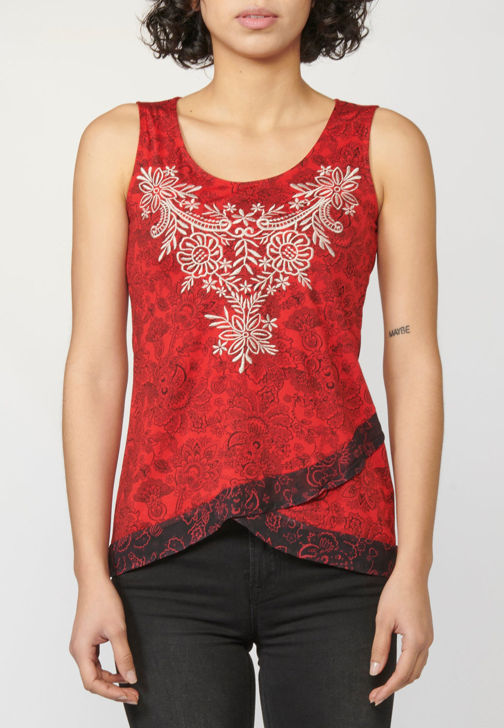 Camiseta top tirantes de escote redondo con estampado étnico floral para mujer