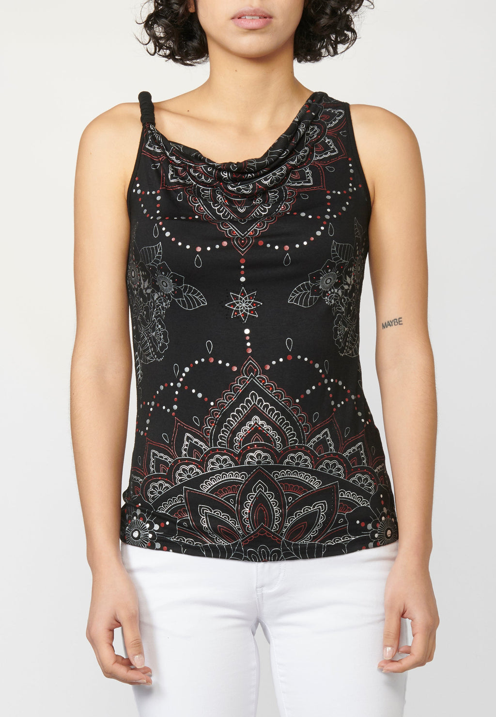 Camiseta top tirantes con escote holgado y estampado étnico floral para mujer