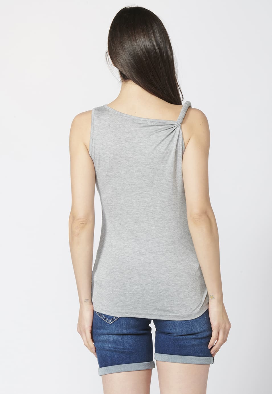 Camiseta top tirantes con escote holgado y estampado étnico floral para mujer