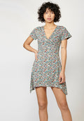 Vestido de manga corta con escote en pico | ropa casual