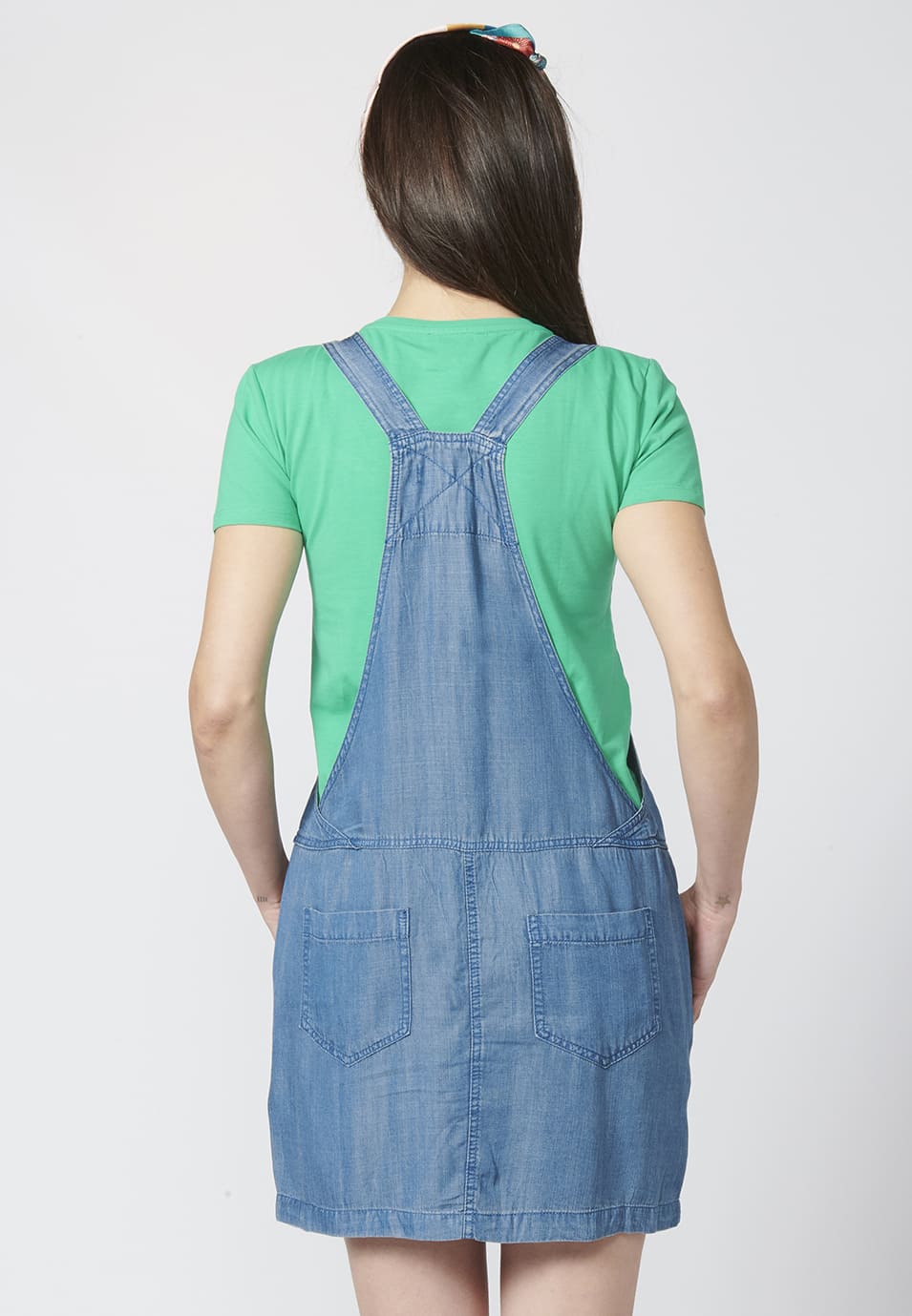 Vestido pichi tejano denim lyocell de tirantes con cinco bolsillos para mujer