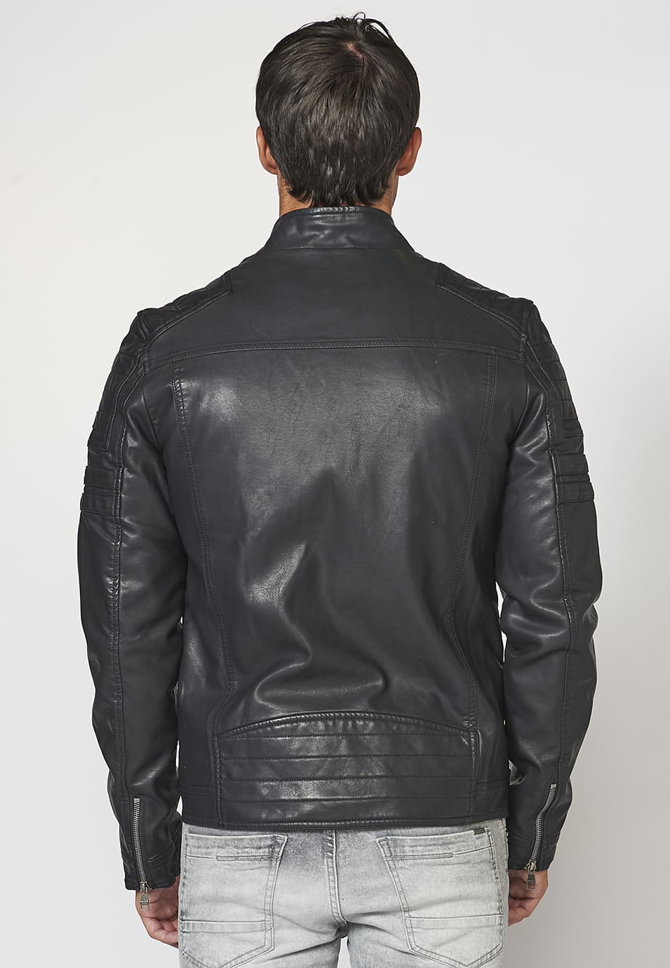 Chaqueta cazadora cuero sintético efecto piel con cuello redondo para hombre