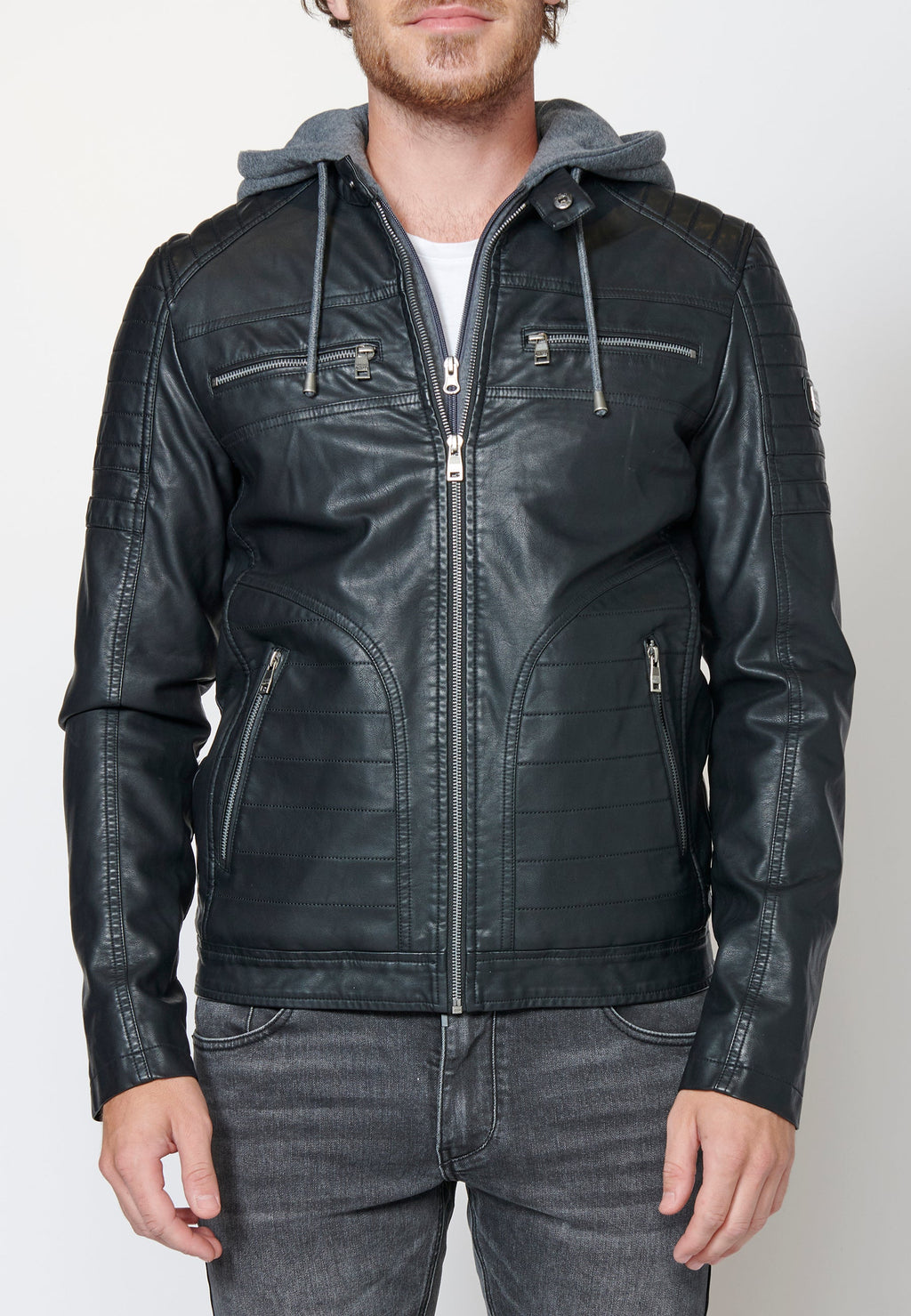 Chaqueta cazadora efecto piel cuello mao y capucha hombre
