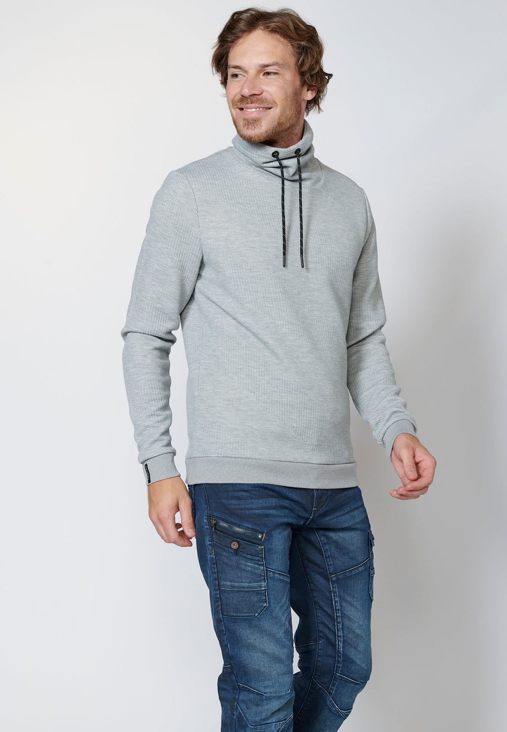 Sudadera manga larga de cuello alto ajustable para hombre