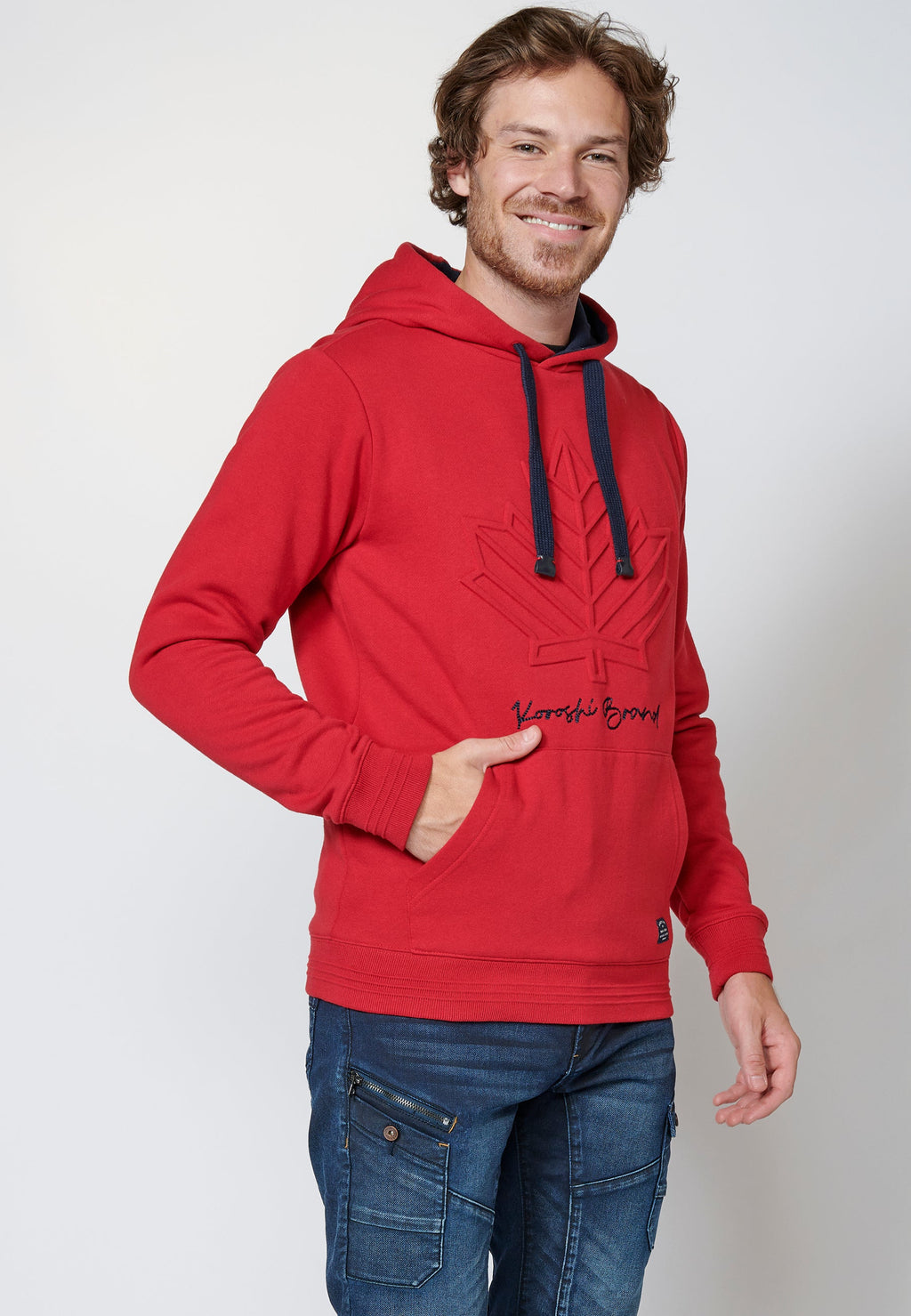 Sudadera manga larga acabados en rib con capucha ajustable para hombre