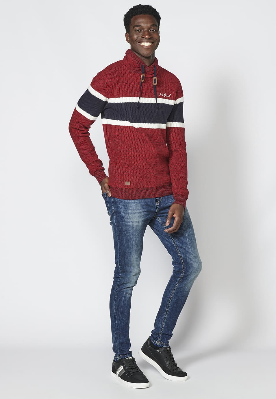 Jersey de punto manga larga con cuello ajustable con cordón para hombre