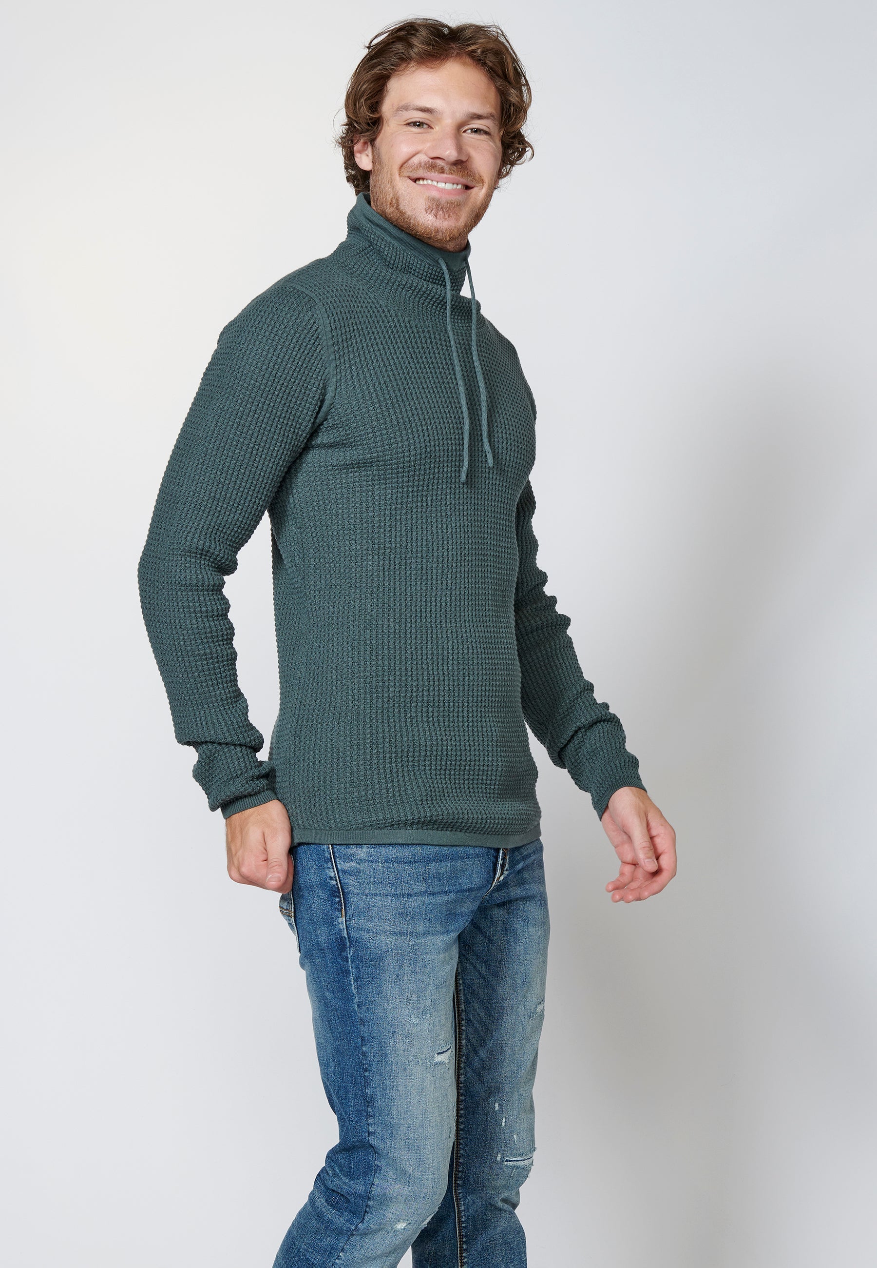 Jersey de algodón de manga larga con cuello alto para hombre