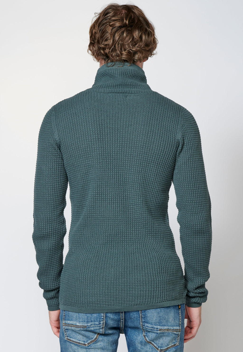 Jersey de algodón de manga larga con cuello alto para hombre