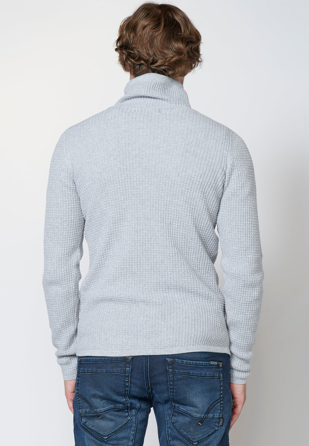 Jersey de algodón de manga larga con cuello alto para hombre