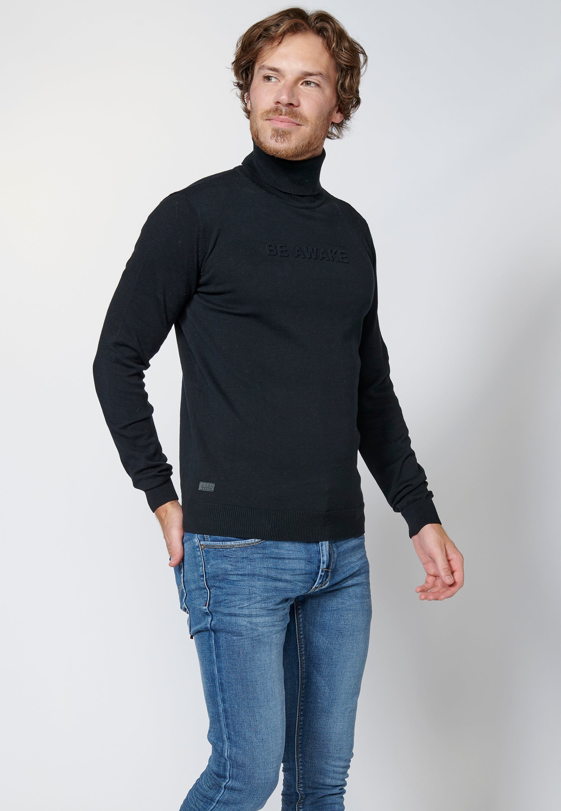 Jersey algodón de manga larga con cuello alto para hombre