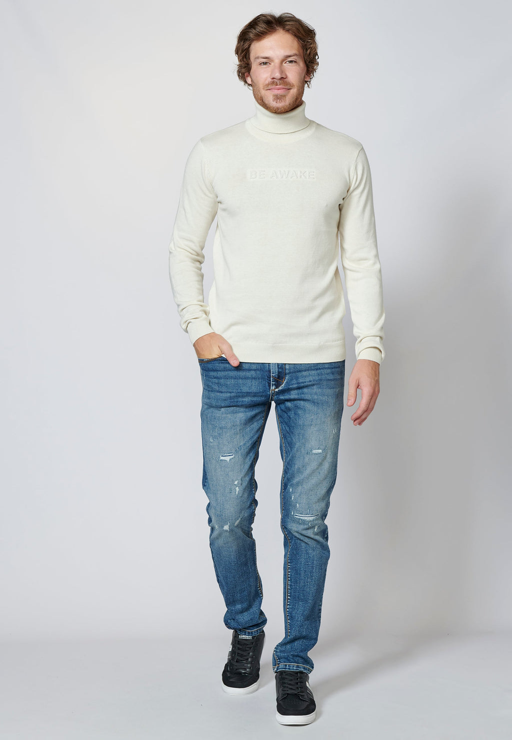 Jersey algodón de manga larga con cuello alto para hombre