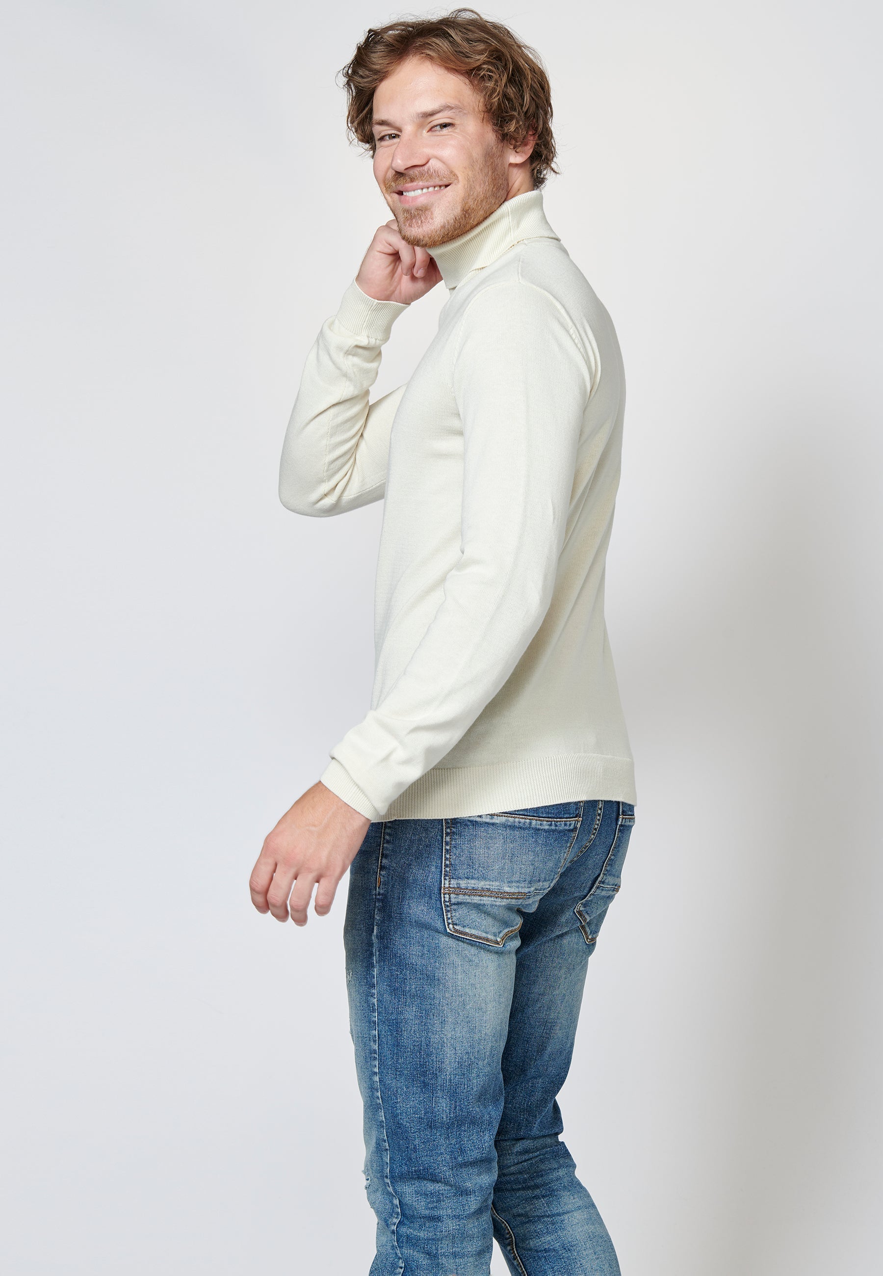 Jersey algodón de manga larga con cuello alto para hombre