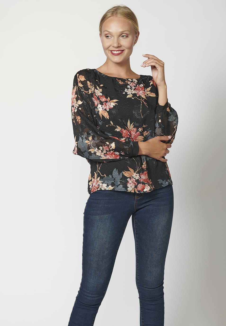 Blusa fluida de manga larga para mujer con estampado floral