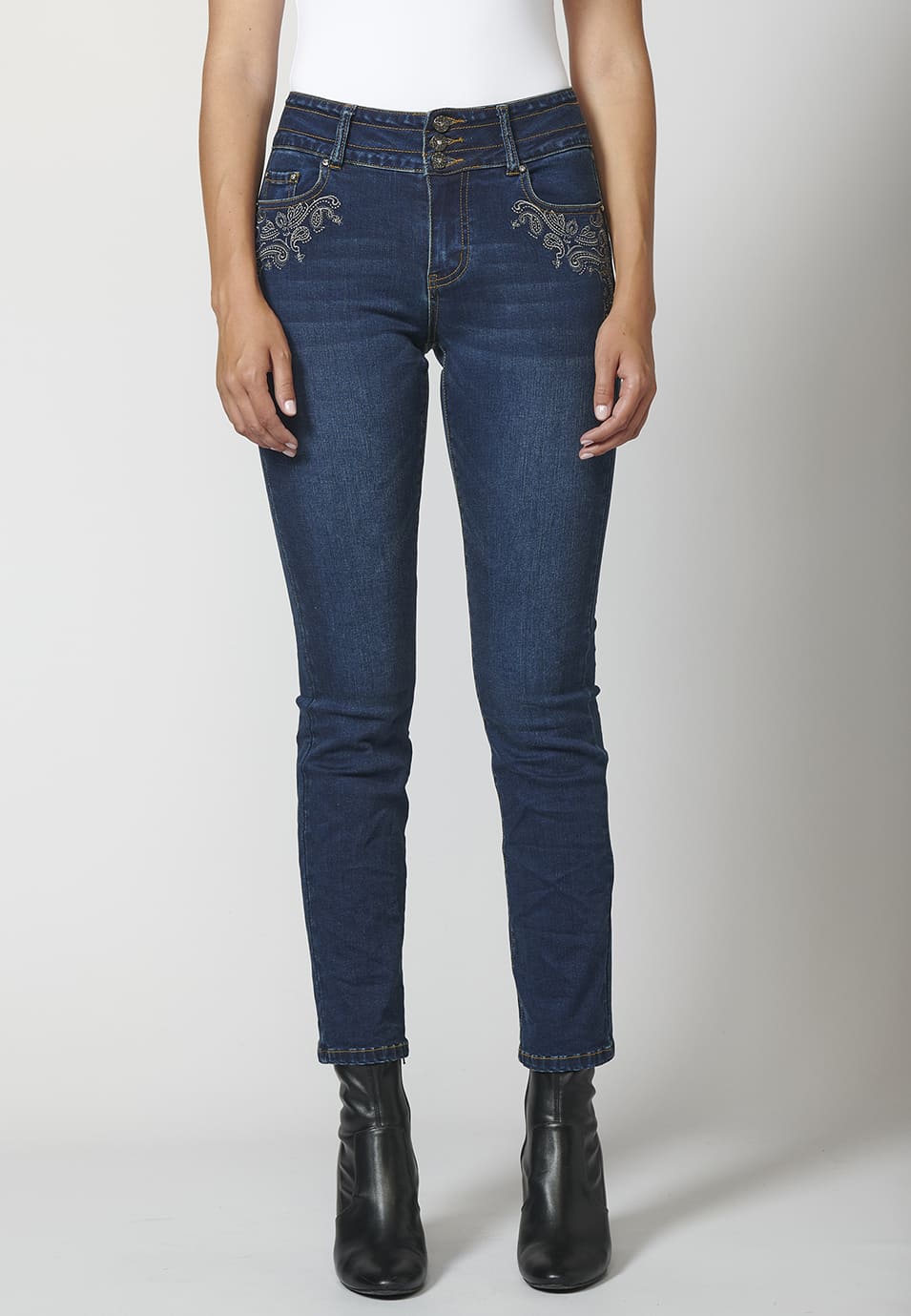 Pantalones slim jeans denim elásticos efecto push up para mujer