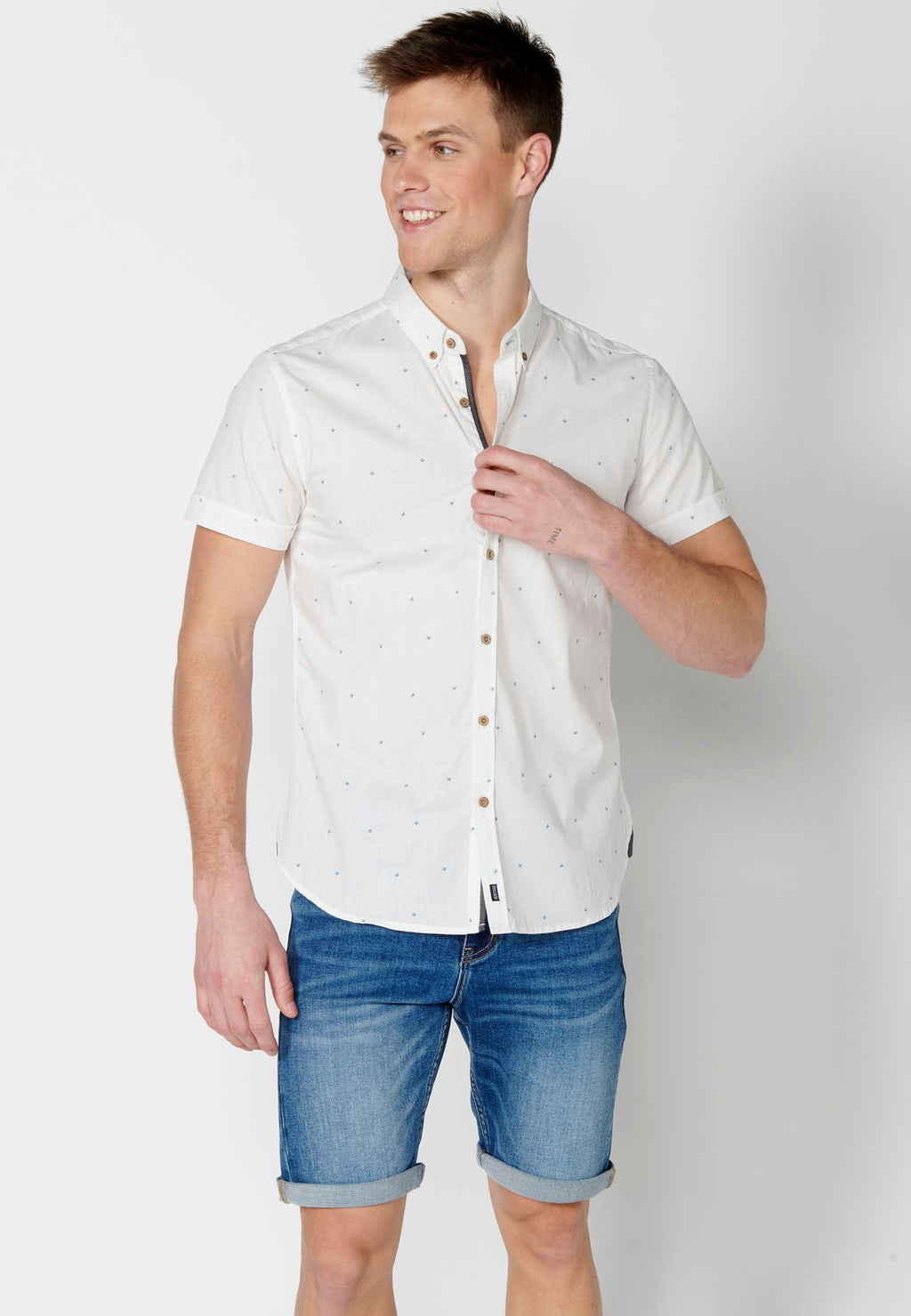 Camisa Hombre Manga Corta Algodón Micro Estampado – Koroshi 2311CC32