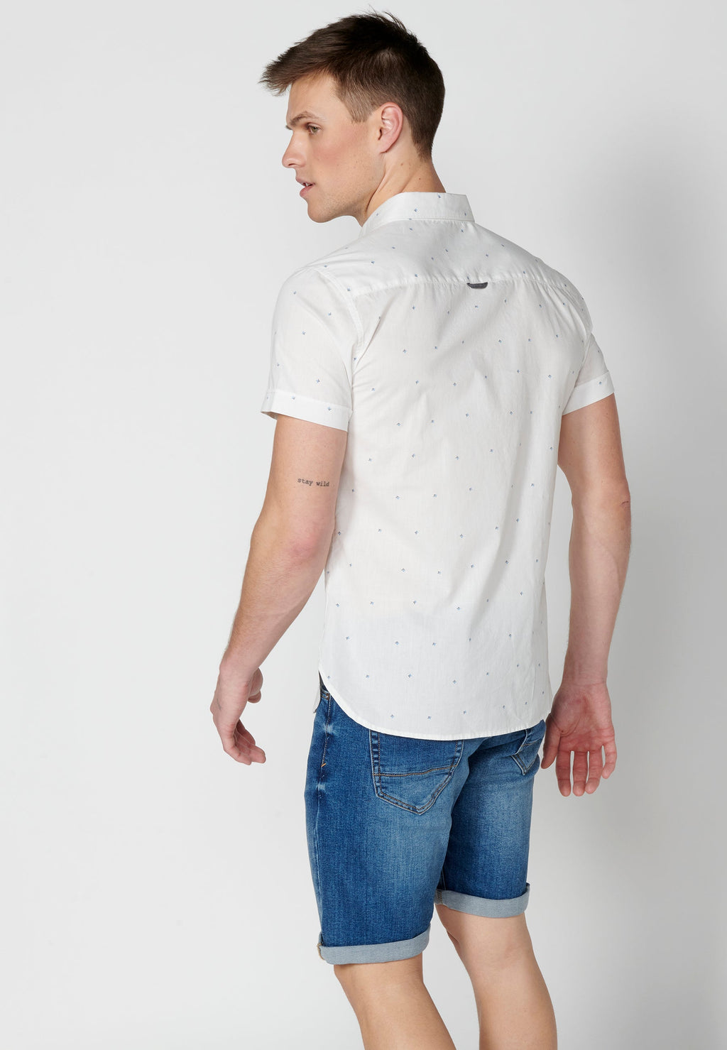 Camisa Hombre Manga Corta Algodón Micro Estampado – Koroshi 2311CC32