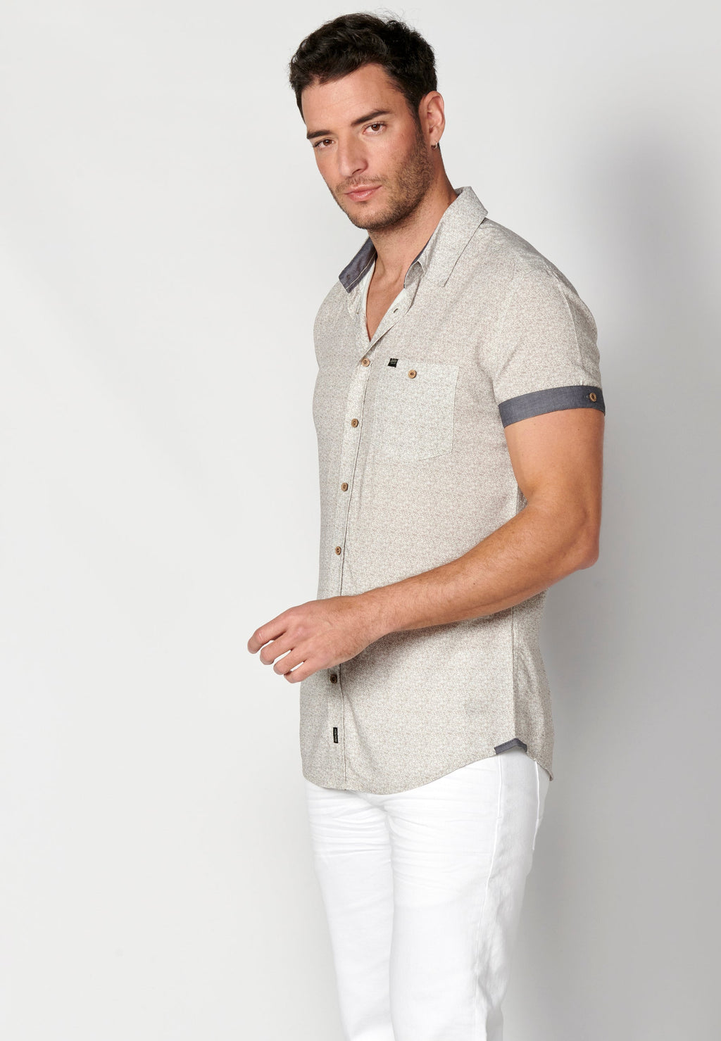 Camisa Hombre Manga Corta Micro Estampado con Bolsillo – Koroshi 2311CC33