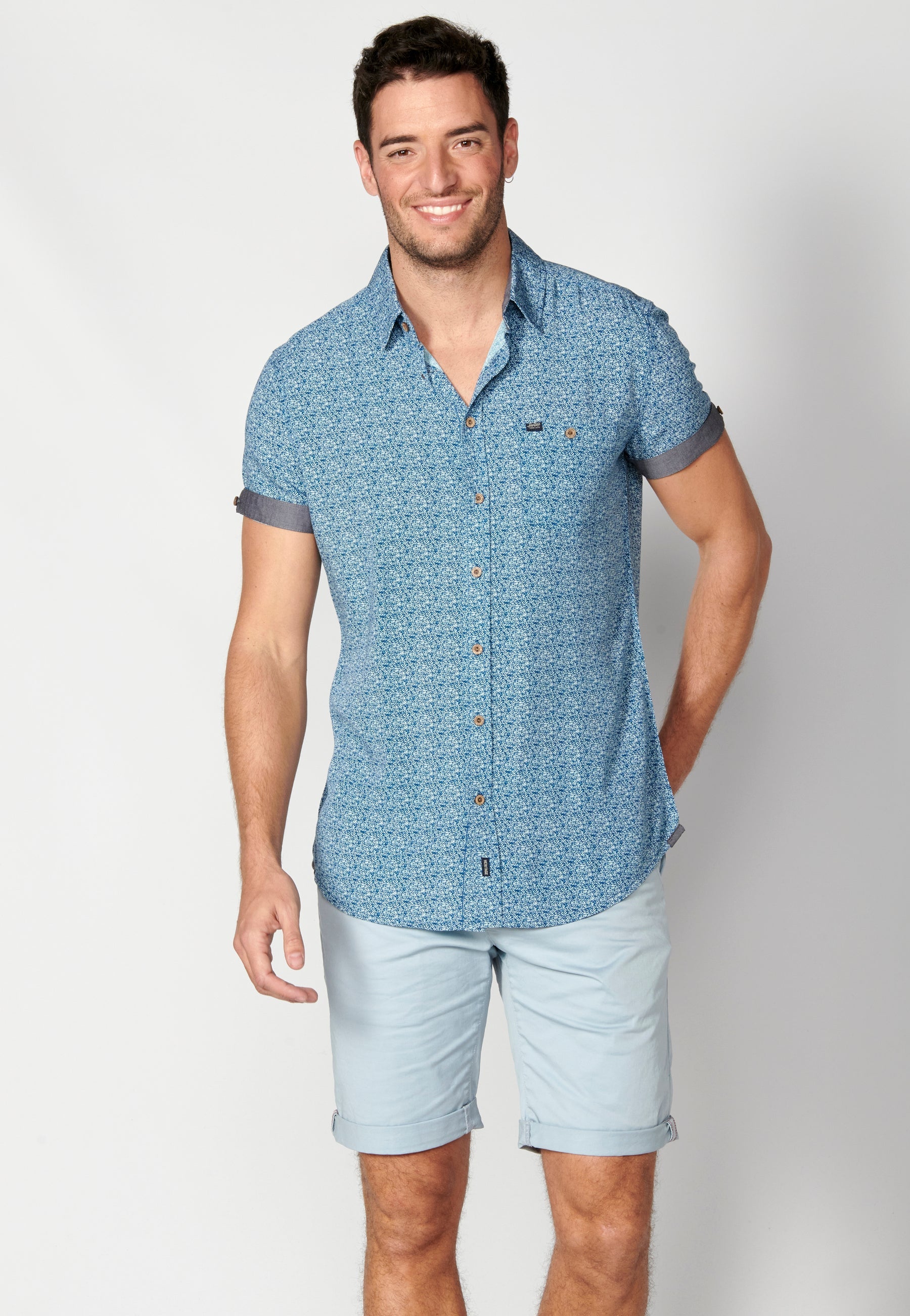Camisa Hombre Manga Corta Micro Estampado con Bolsillo – Koroshi 2311CC33