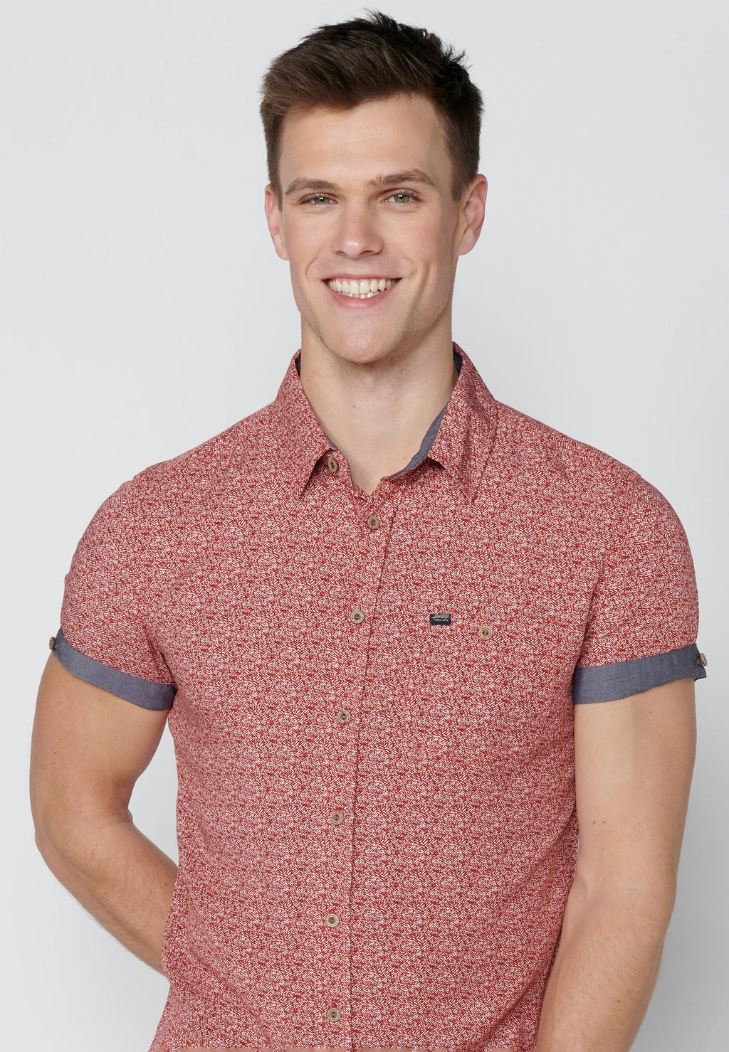 Camisa Hombre Manga Corta Micro Estampado con Bolsillo – Koroshi 2311CC33