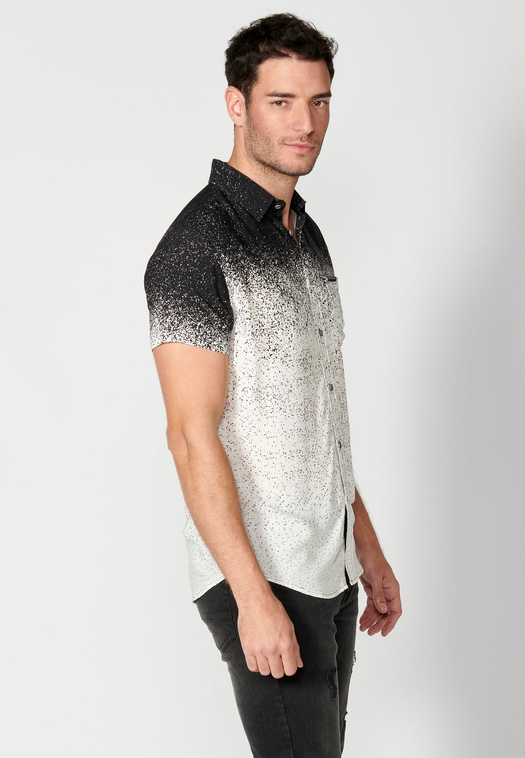 Camisa Hombre Manga Corta Estampado Degradado Viscosa – Koroshi 2311CC36