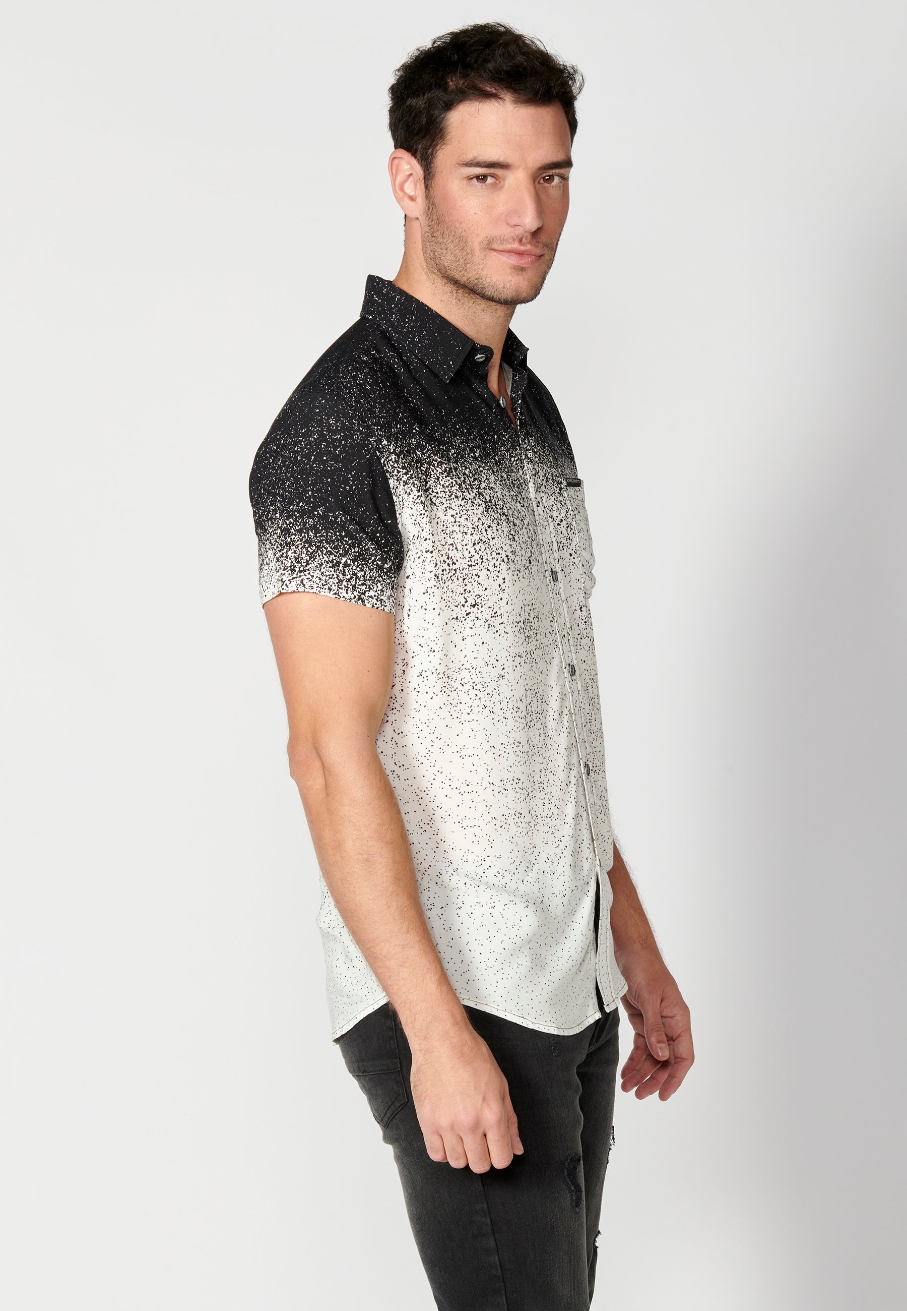 Camisa Hombre Manga Corta Estampado Degradado Viscosa – Koroshi 2311CC36