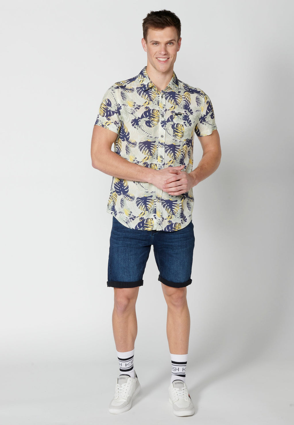Camisa Hombre Manga Corta Estampado Degradado Viscosa – Koroshi 2311CC36