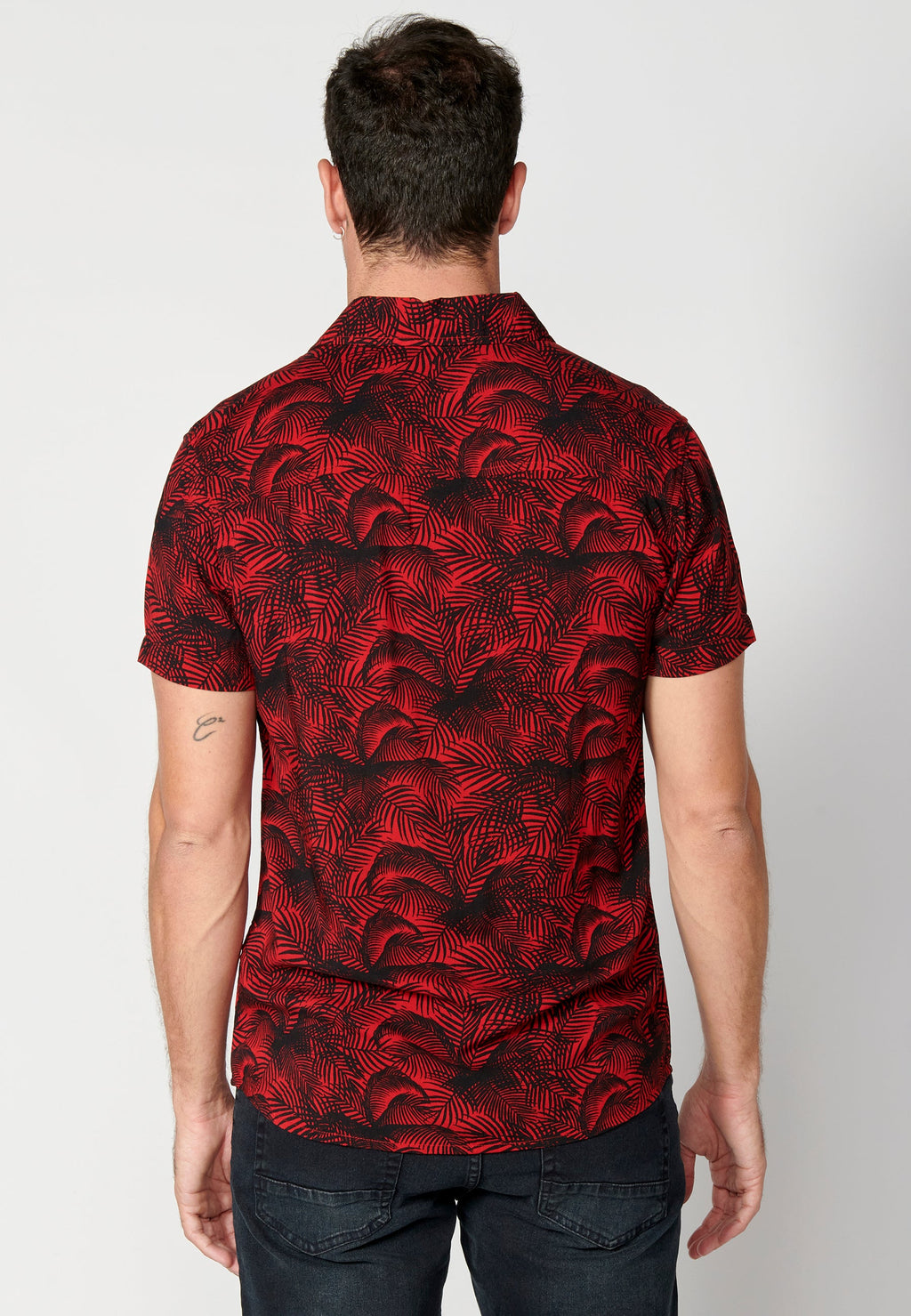 Camisa Hombre Manga Corta Estampado Degradado Viscosa – Koroshi 2311CC36