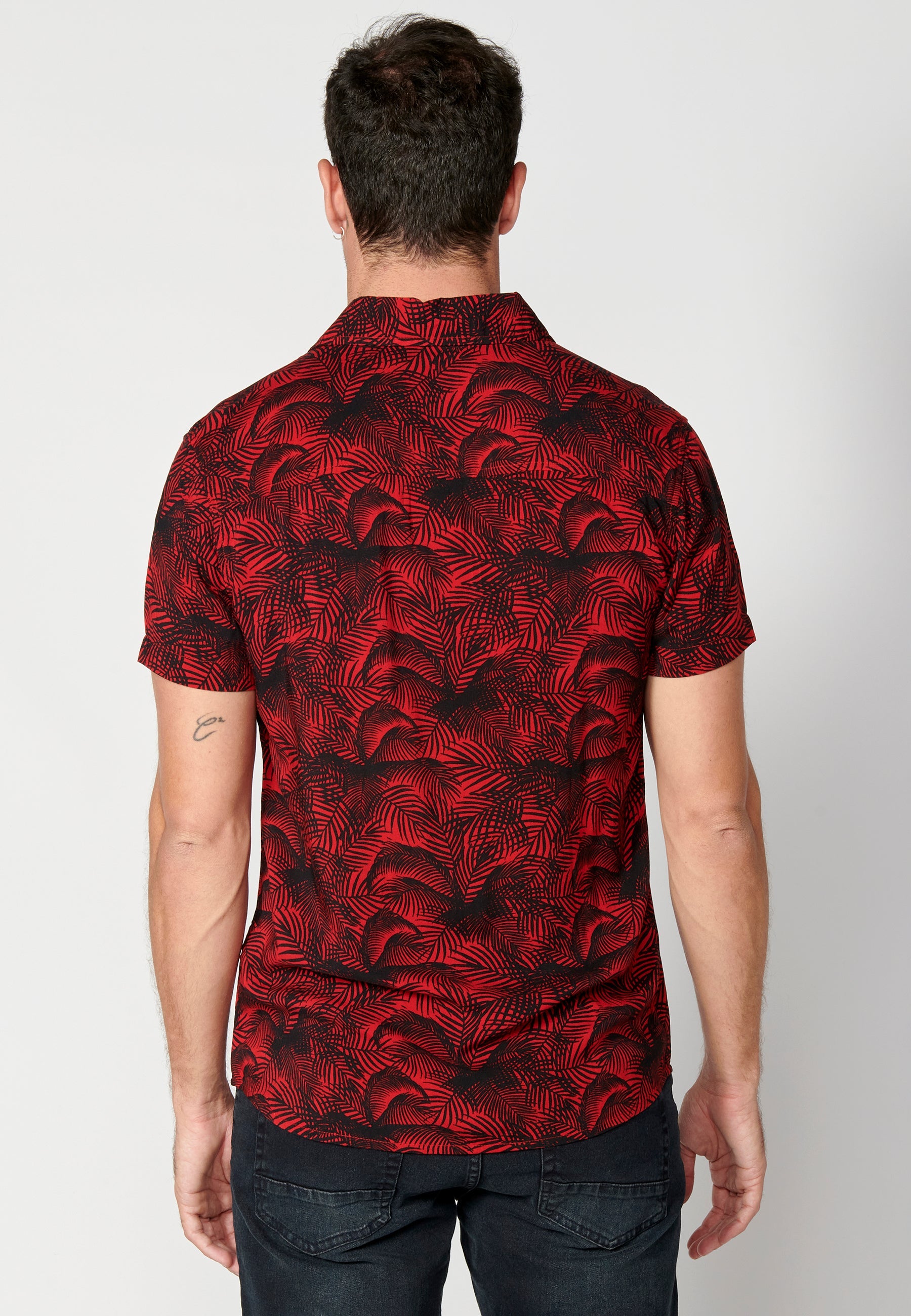 Camisa Hombre Manga Corta Estampado Degradado Viscosa – Koroshi 2311CC36