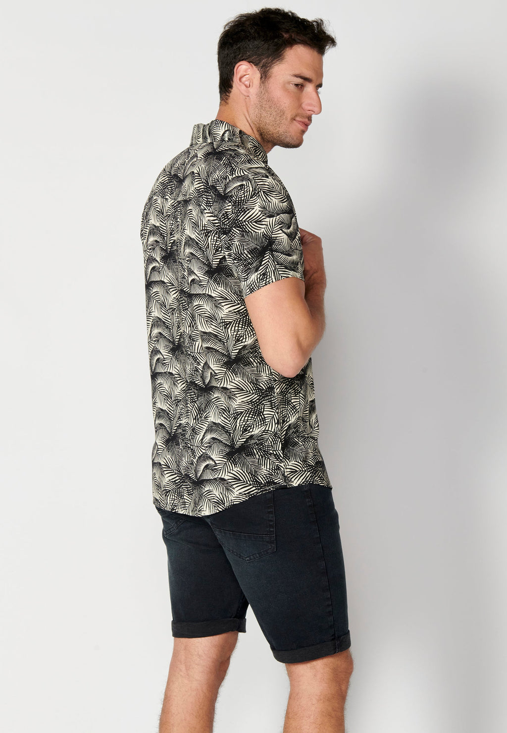 Camisa Hombre Manga Corta Estampado Degradado Viscosa – Koroshi 2311CC36