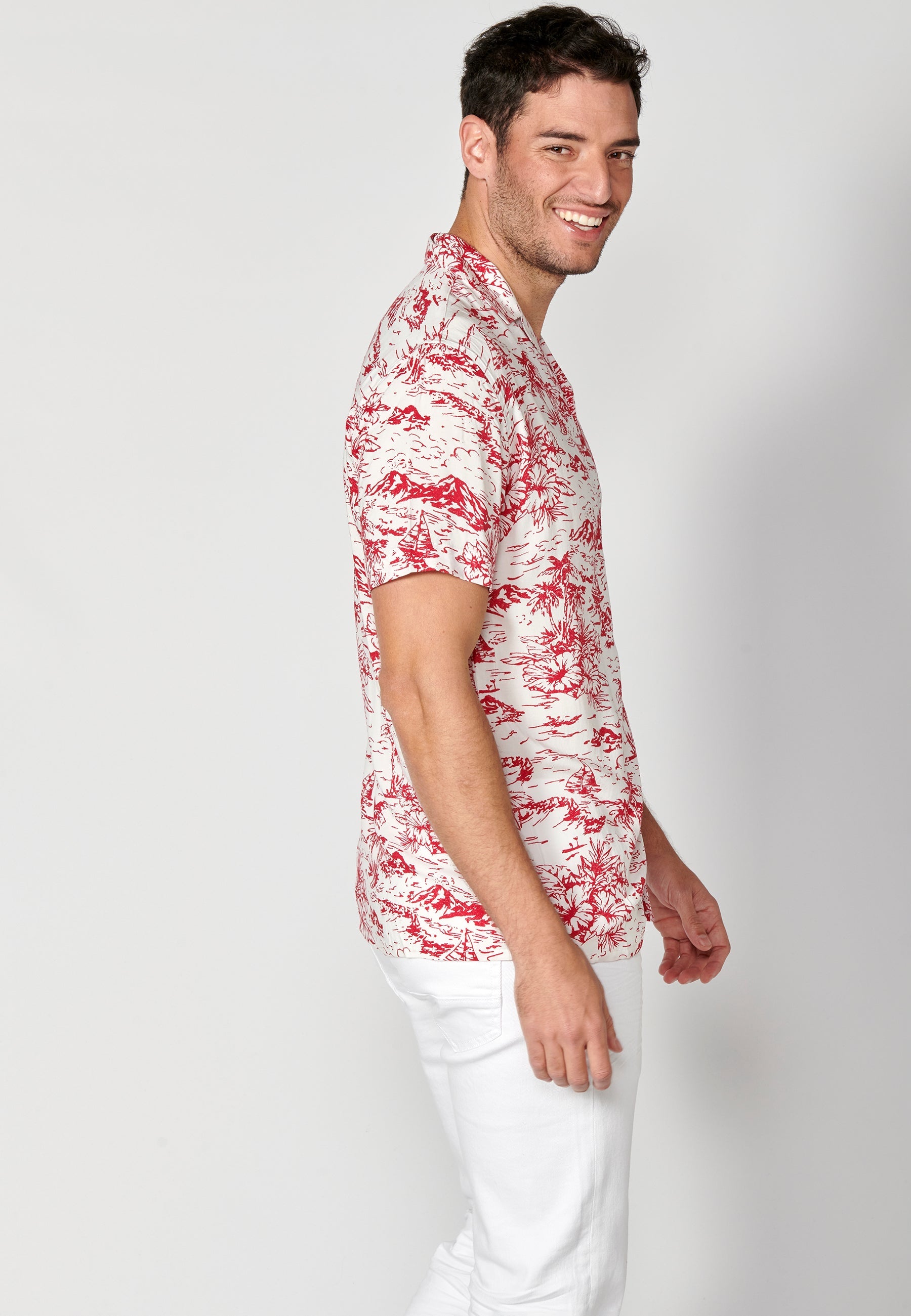 Camisa Hombre Manga Corta Cuello Cubano Estampado Hawaiano Viscosa – Koroshi 2311CC38