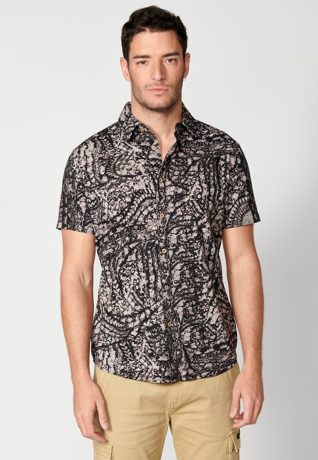 Camisa Hombre Manga Corta Estampado Palmeras Algodón Viscosa – Koroshi 2311CC39