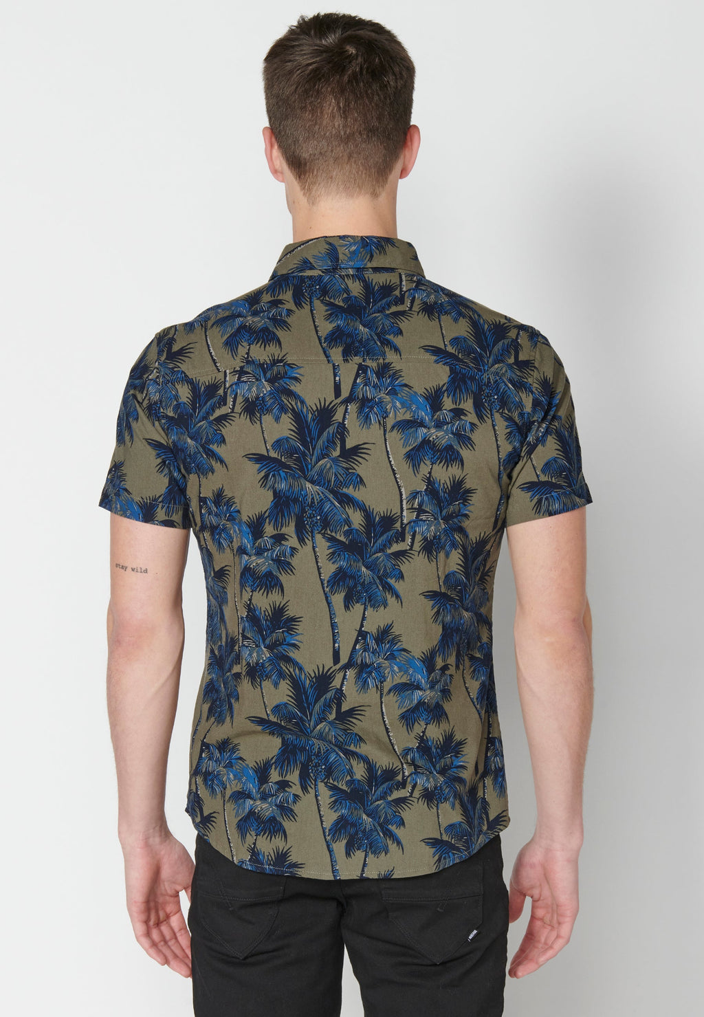 Camisa Hombre Manga Corta Estampado Palmeras Algodón Viscosa – Koroshi 2311CC39