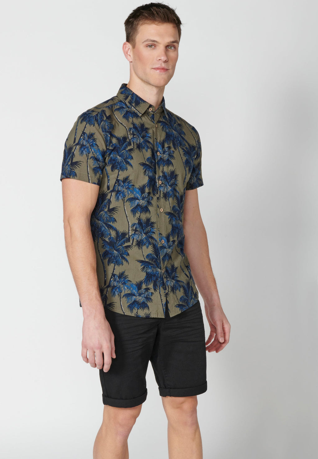 Camisa Hombre Manga Corta Estampado Palmeras Algodón Viscosa – Koroshi 2311CC39