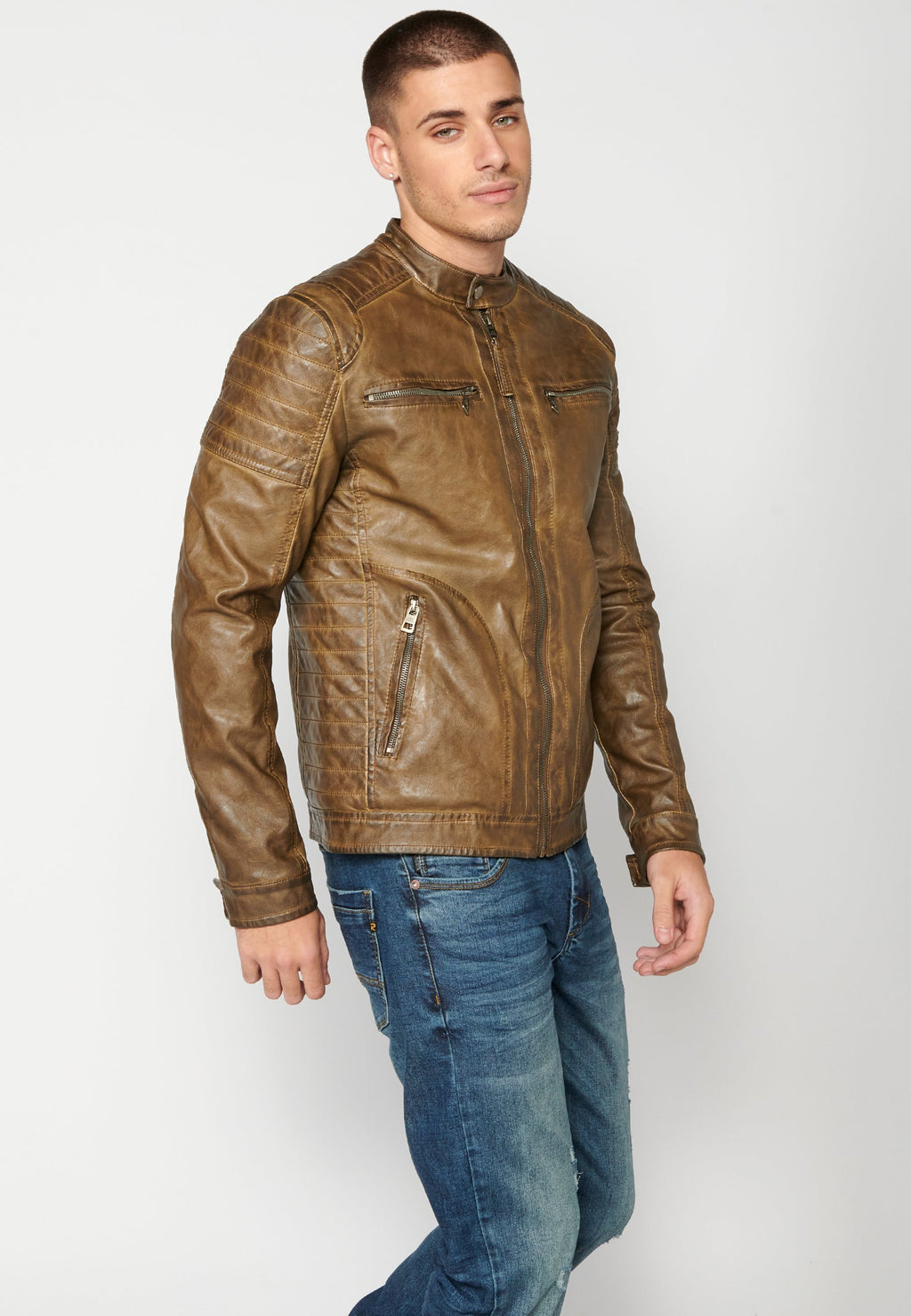 Chaqueta Cuero Sintético Cuello Mao Hombre – Koroshi 2311JA03