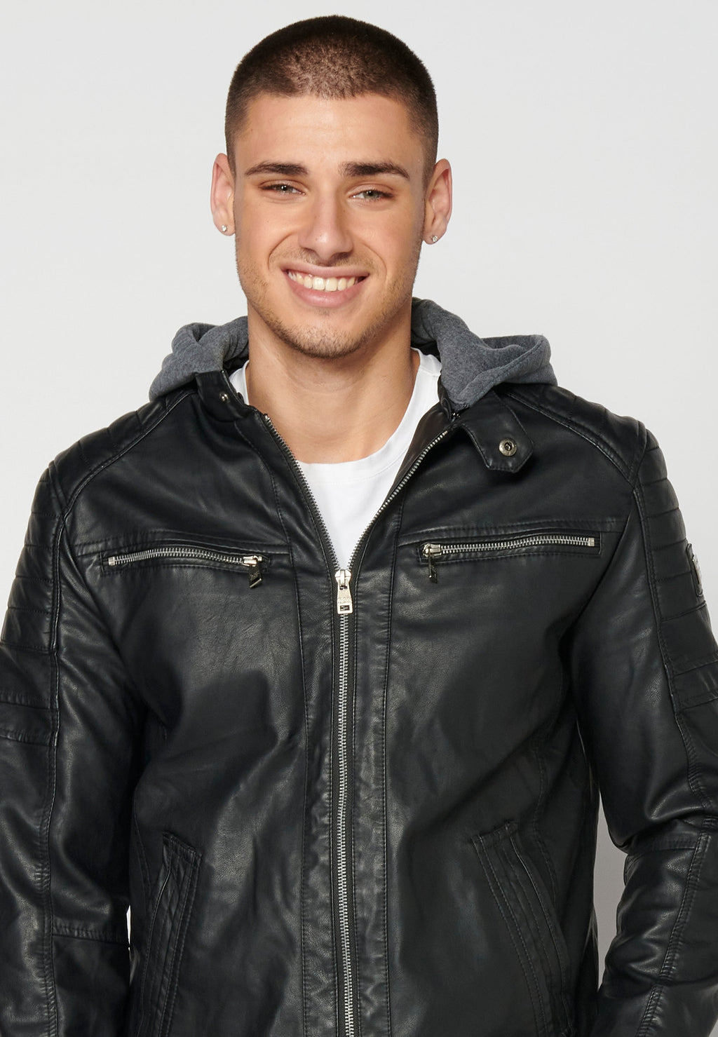 Chaqueta Cuero Sintético con Capucha Hombre – Koroshi 2311JA05