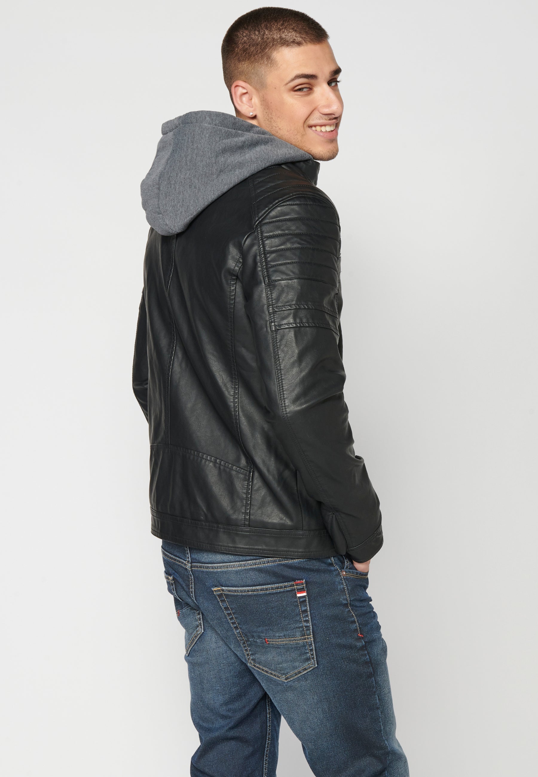 Chaqueta Cuero Sintético con Capucha Hombre – Koroshi 2311JA05