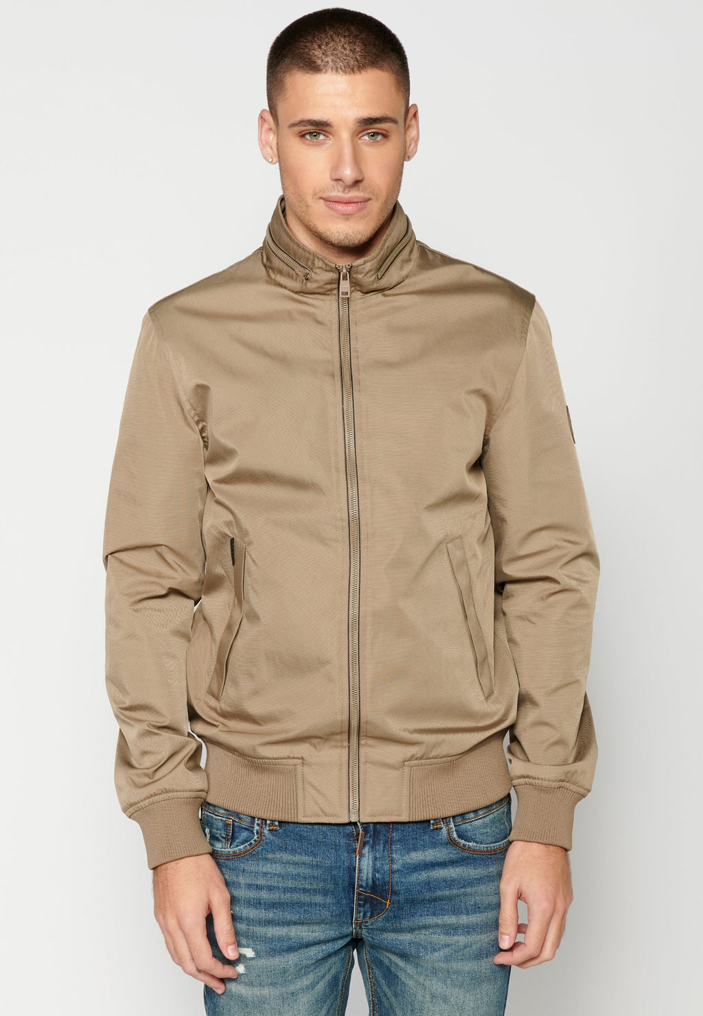 Chaqueta Bomber Hombre Cuello Alto y Cremallera – Koroshi Beige
