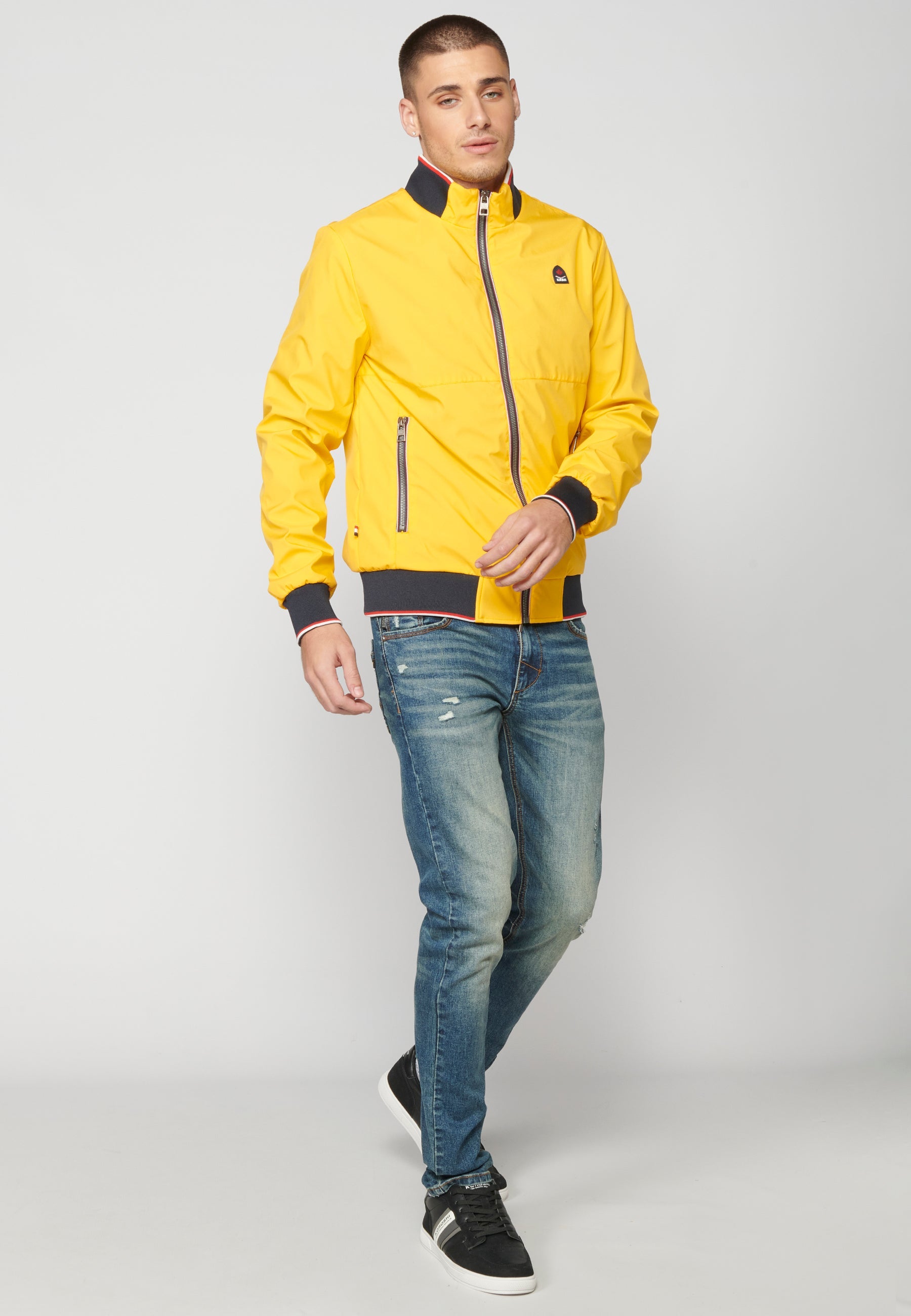 Chaqueta Bomber Hombre Cuello Rib y Cremallera – Koroshi 2311JA16