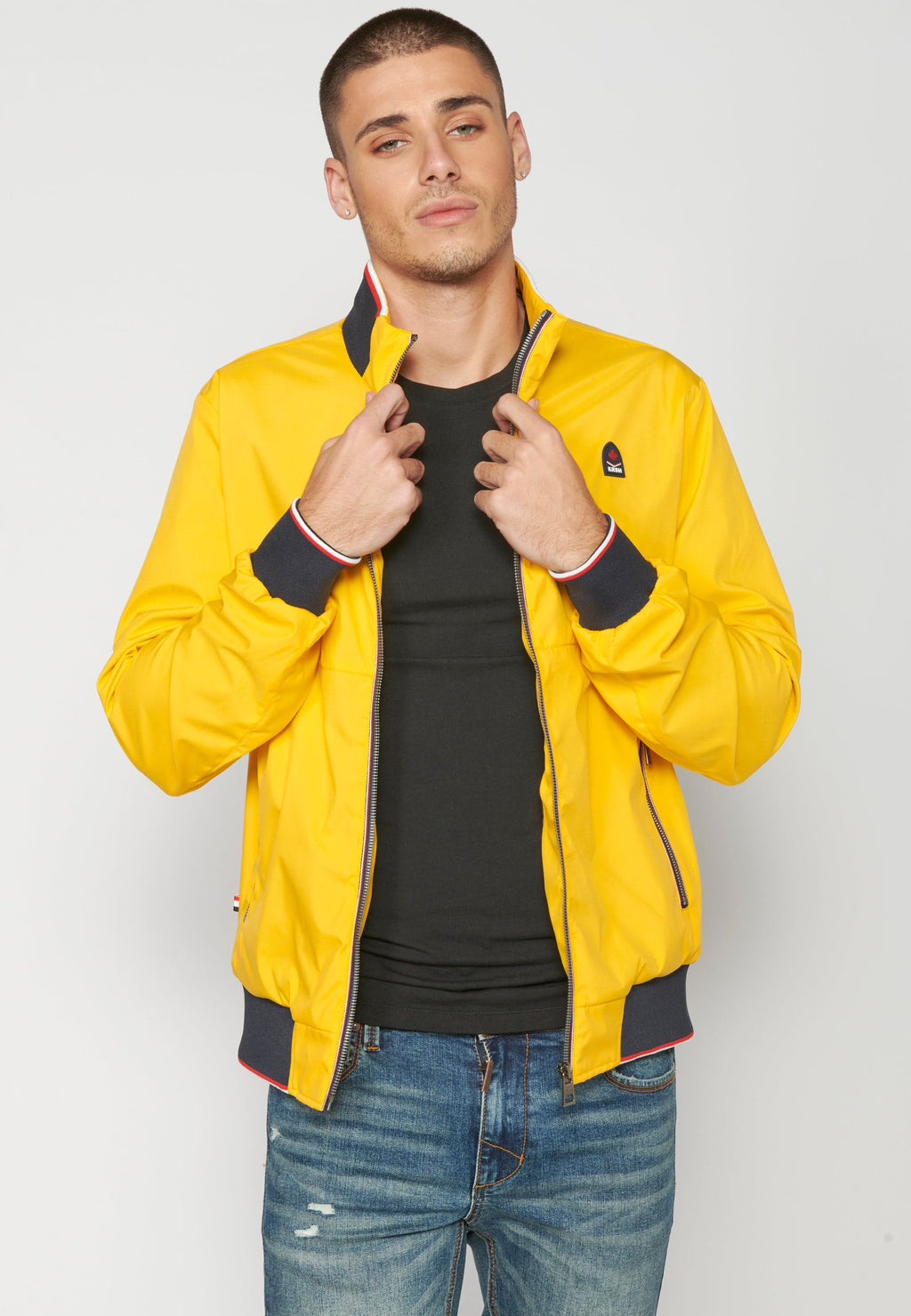 Chaqueta Bomber Hombre Cuello Rib y Cremallera – Koroshi 2311JA16