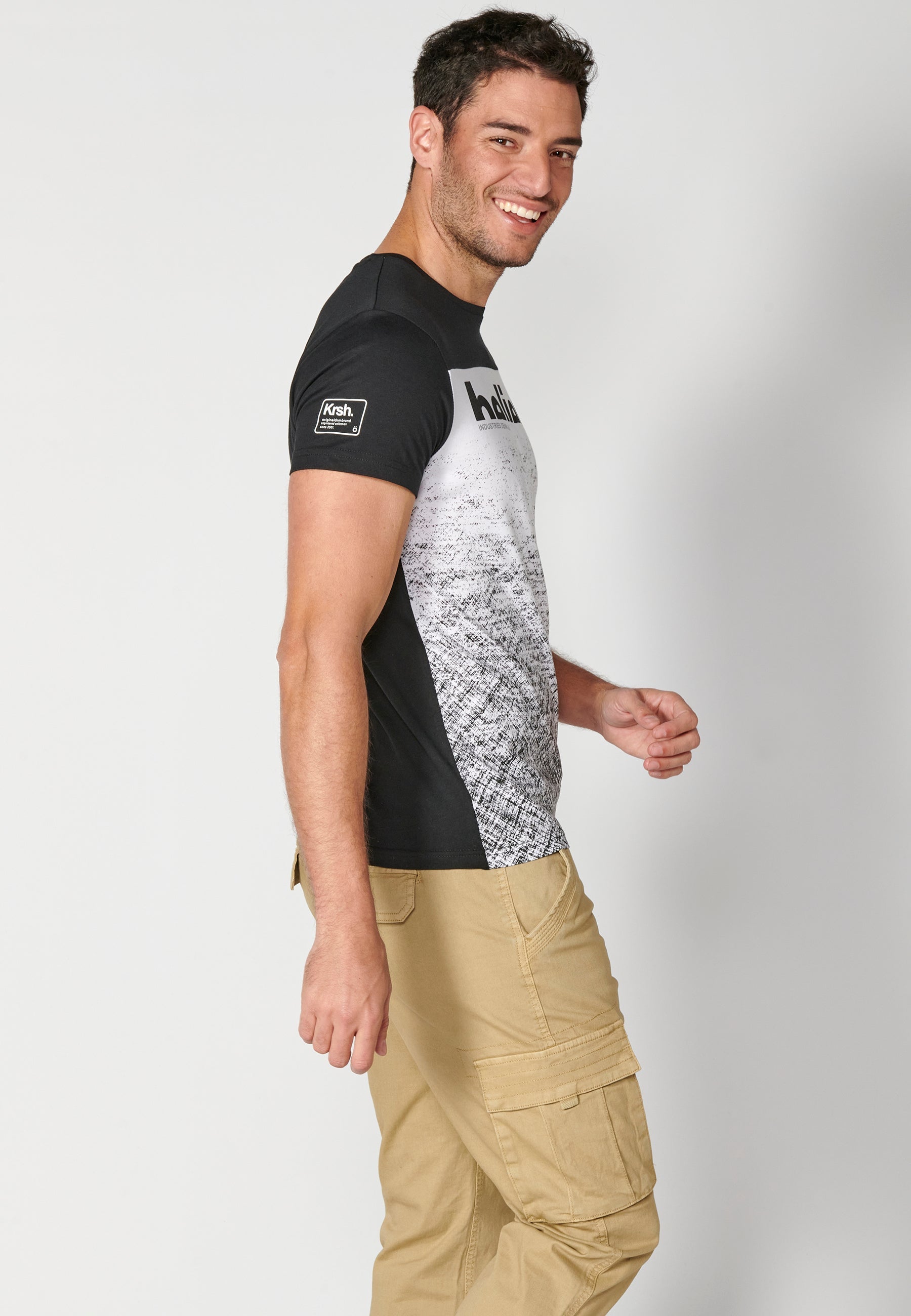 Camiseta Hombre Manga Corta Cuello Redondo con Texto – Koroshi 2311MC08