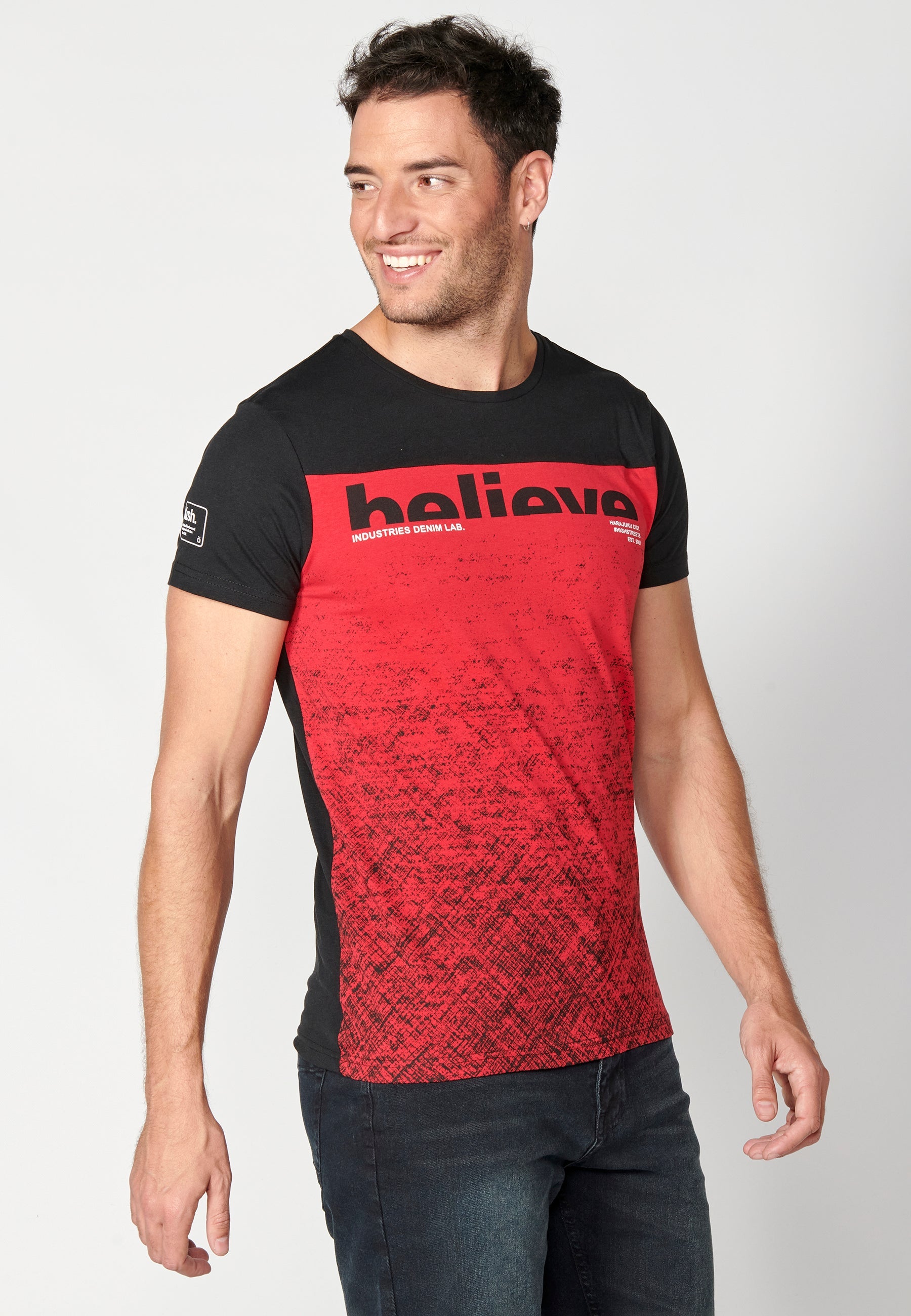 Camiseta Hombre Manga Corta Cuello Redondo con Texto – Koroshi 2311MC08