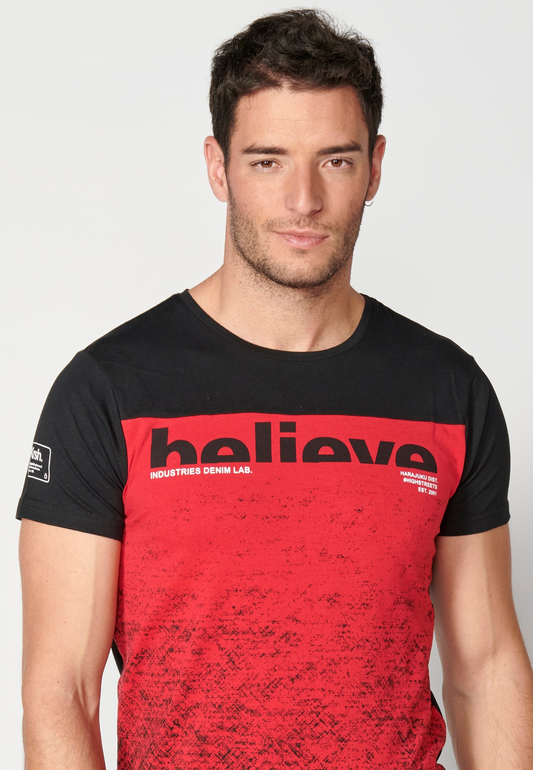 Camiseta Hombre Manga Corta Cuello Redondo con Texto – Koroshi 2311MC08