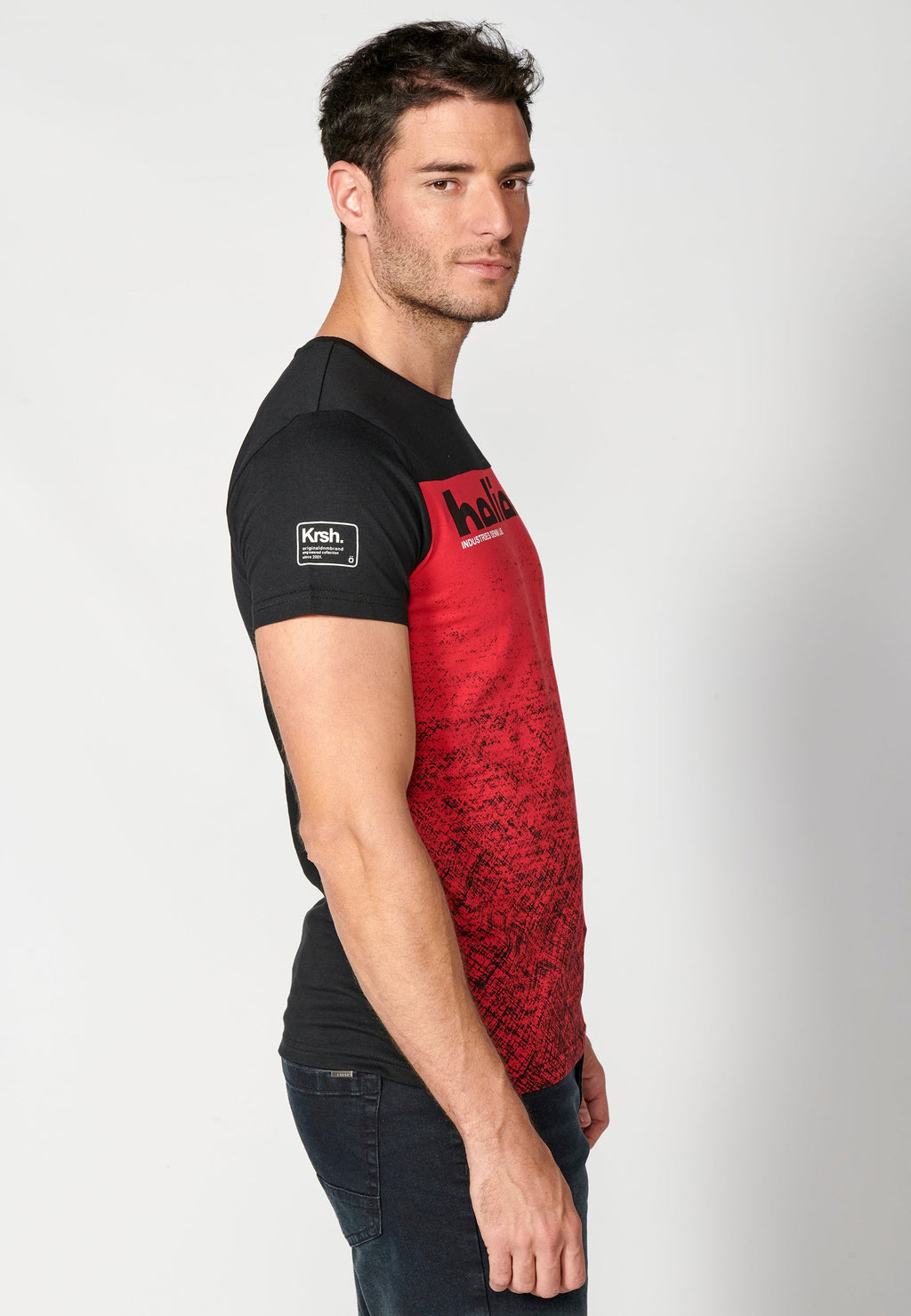 Camiseta Hombre Manga Corta Cuello Redondo con Texto – Koroshi 2311MC08