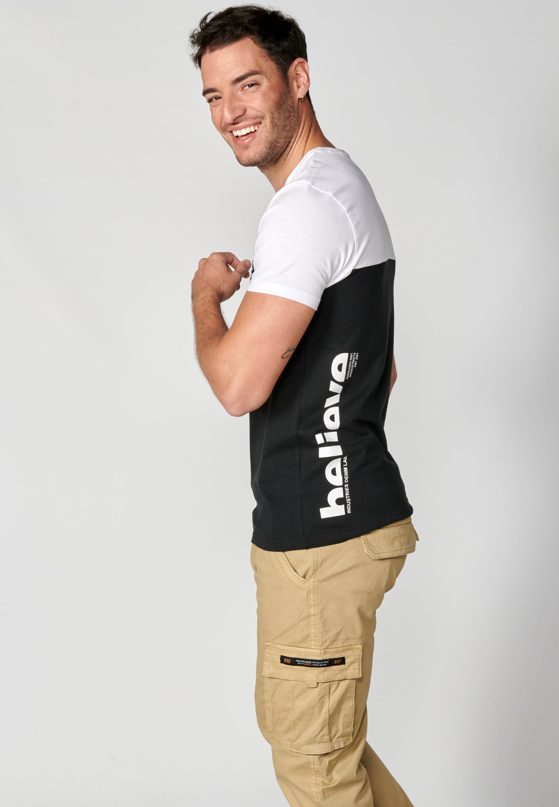 Camiseta Hombre Manga Corta Cuello Redondo Color Block – Koroshi 2311MC20